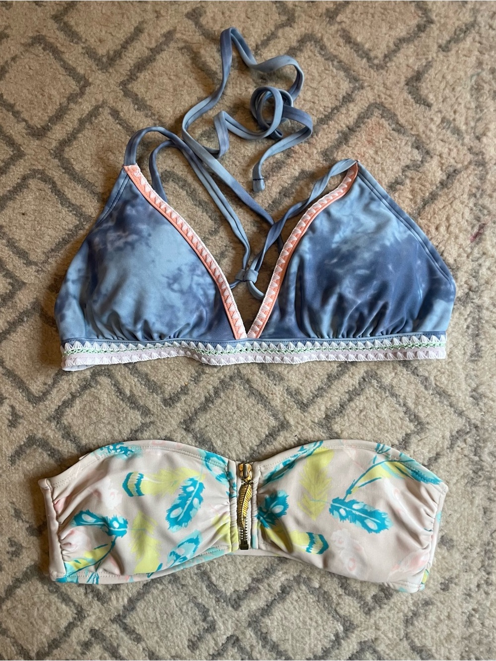 Swim suit lot sz medium/large